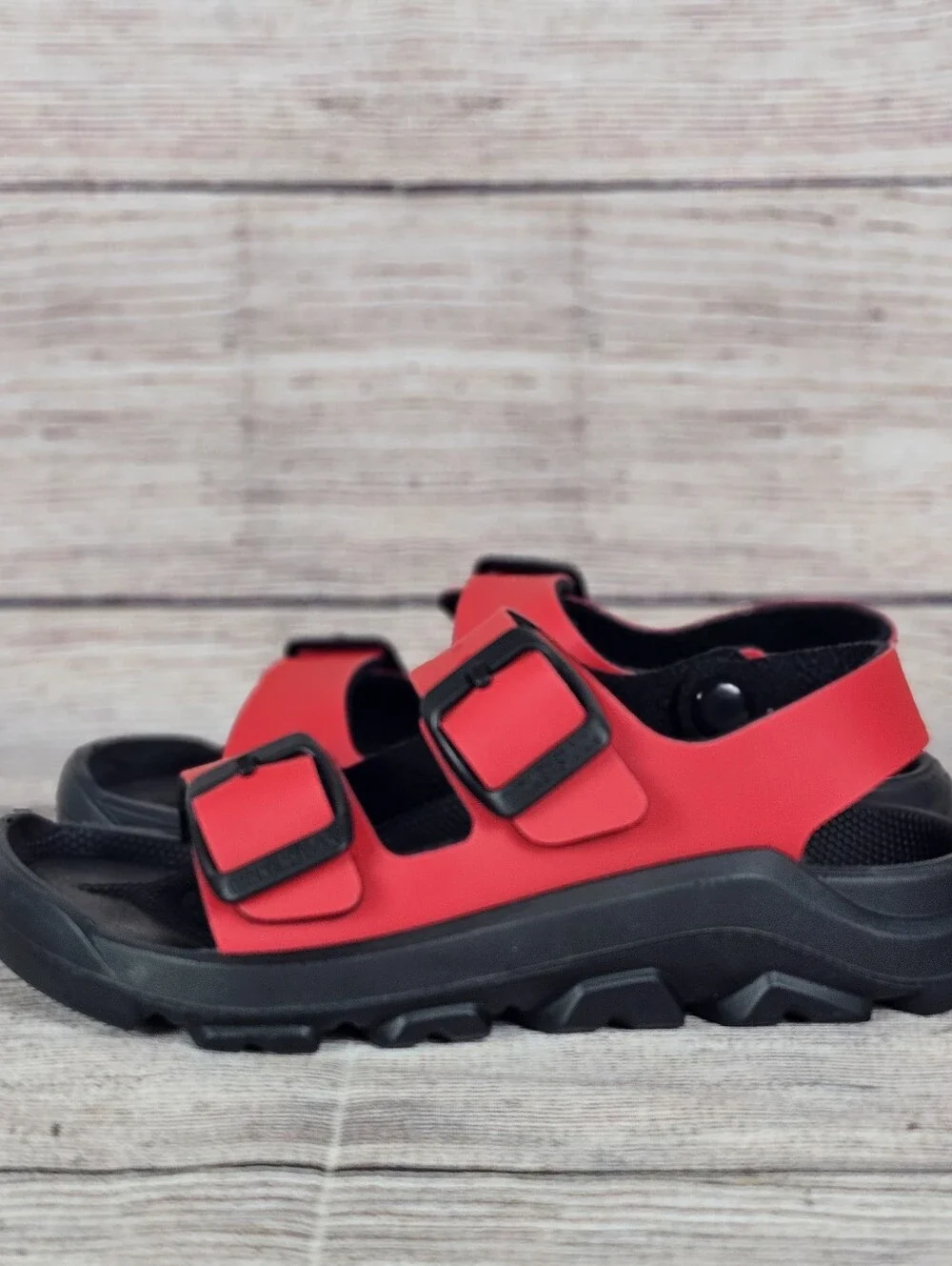 Birkenstock Mogami Birko-Flor RED Black Buckle Kid's Sandals NWOB